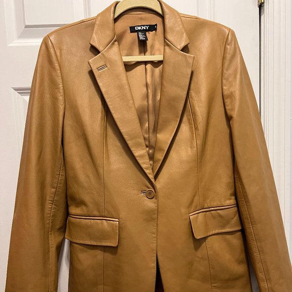 DKNY size 6 Lambskin leather rare find vintage jacket - Picture 1 of 6